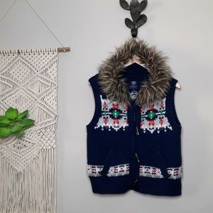 American Eagle Sweater Vest